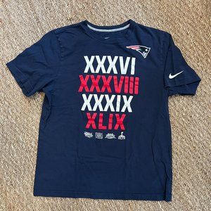 NWOT Nike Patriots 4x Super Bowl Champions T-Shirt Sz L